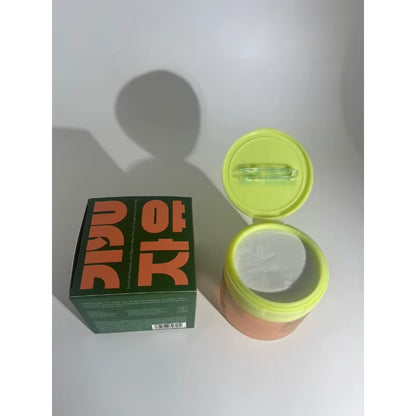 Korean Skincare Cotton Pads with Centella Asiatica, Niacinamide & Peptides for Pore Minimization & Hydration