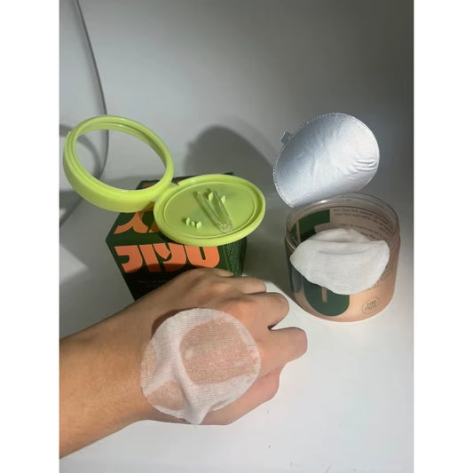 Korean Skincare Cotton Pads with Centella Asiatica, Niacinamide & Peptides for Pore Minimization & Hydration